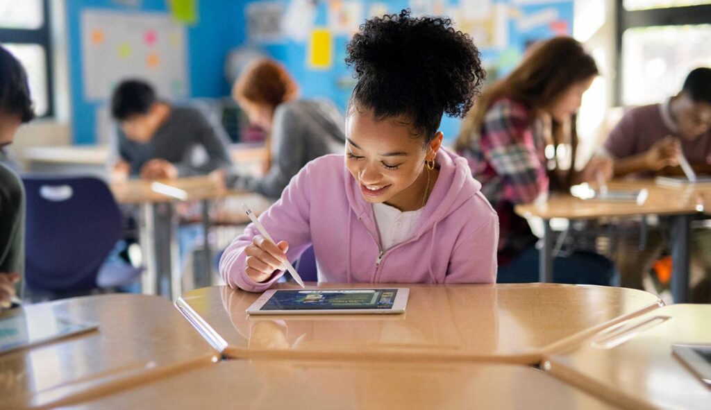 REKORDATA, in collaborazione con IIS Masotto, ti invita alla formazione Apple Teacher Hub. Un percorso, suddiviso in 4 incontri, che prevede l'acquisizione della qualifica Apple Teacher con iPad.