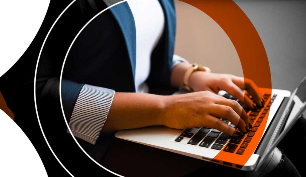 L'intelligenza artificiale è uno degli argomenti più dibattuti in ambito di business e non solo. Ma sarà davvero in grado di sostituirci? Ne parliamo in quest'articolo.